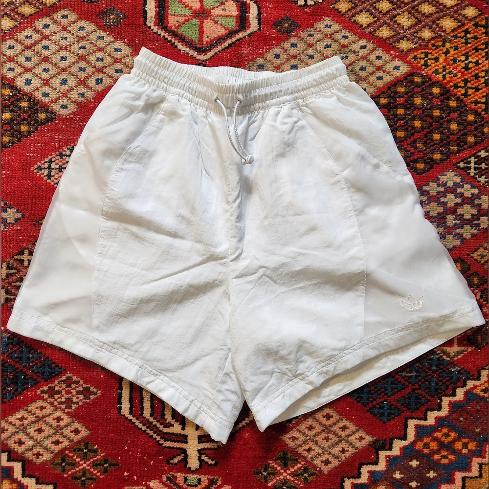 Adidas breathable shorts with pockets!